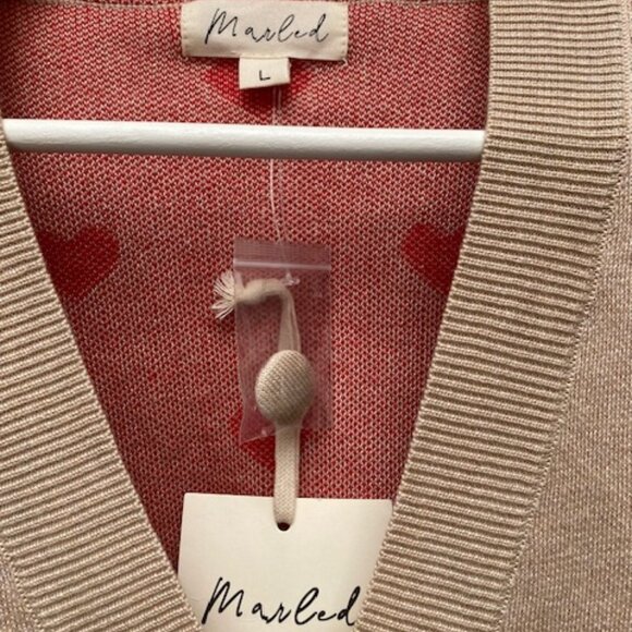 Marled Heart V-neck Button Front Cardigan Sweater - Picture 2 of 4